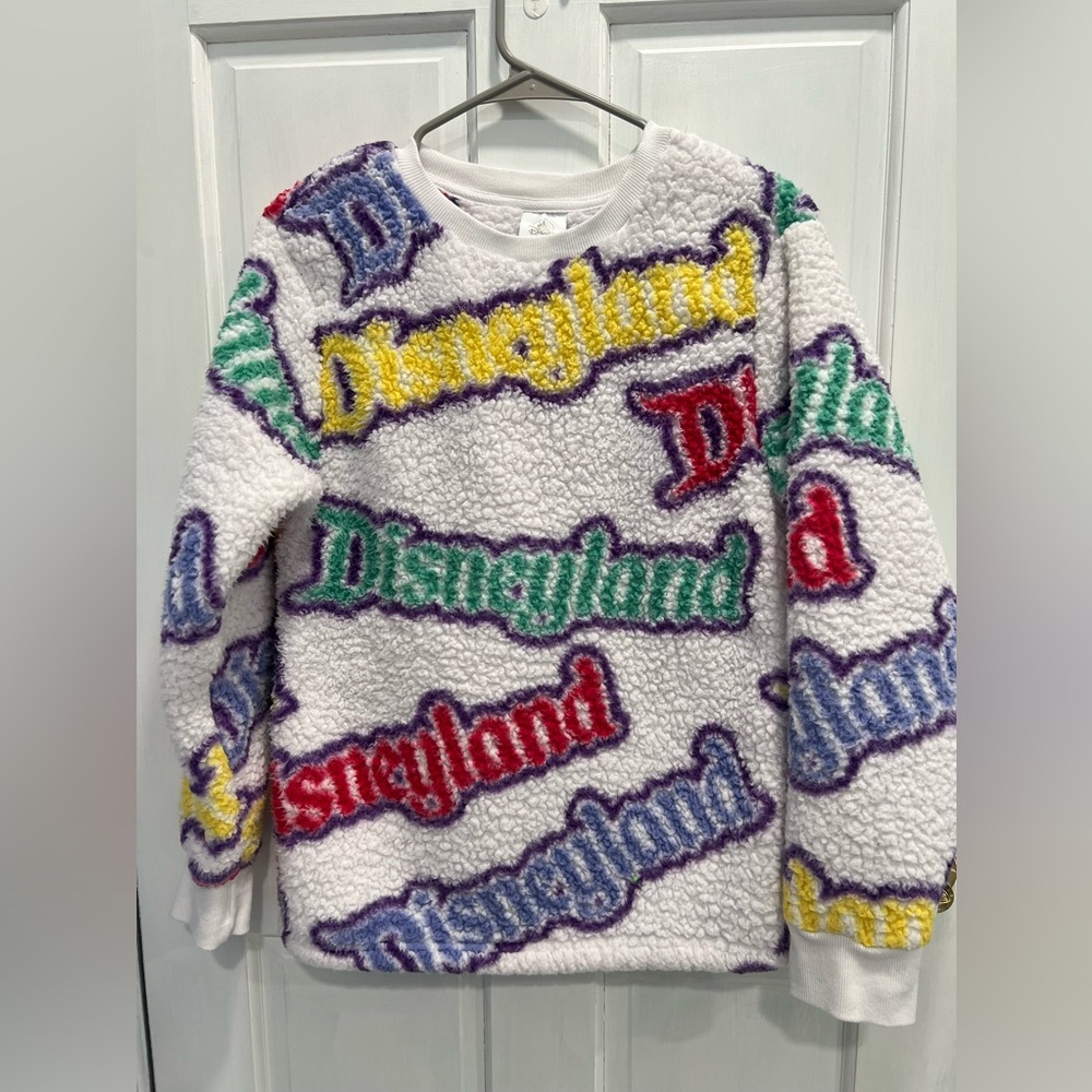 DISNEYLAND Sherpa Crewneck Sweater XS White Red Blue BIG Fluffy Fleece Pre Loved